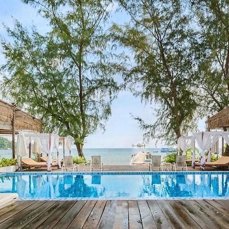 Eden Beach Resort By Ehm Ронгсанлем Экстерьер фото