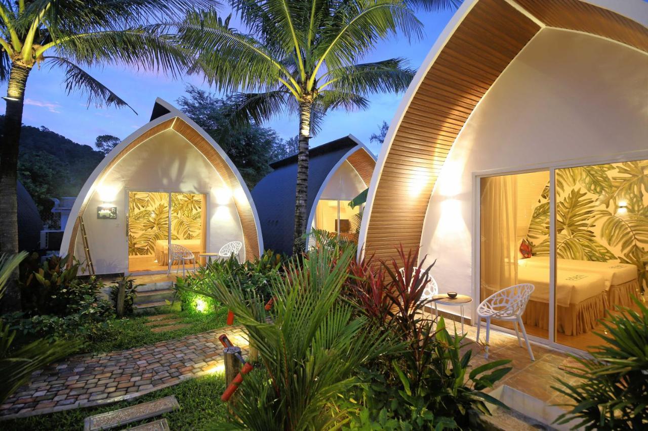 Eden Beach Resort By Ehm Ронгсанлем Экстерьер фото